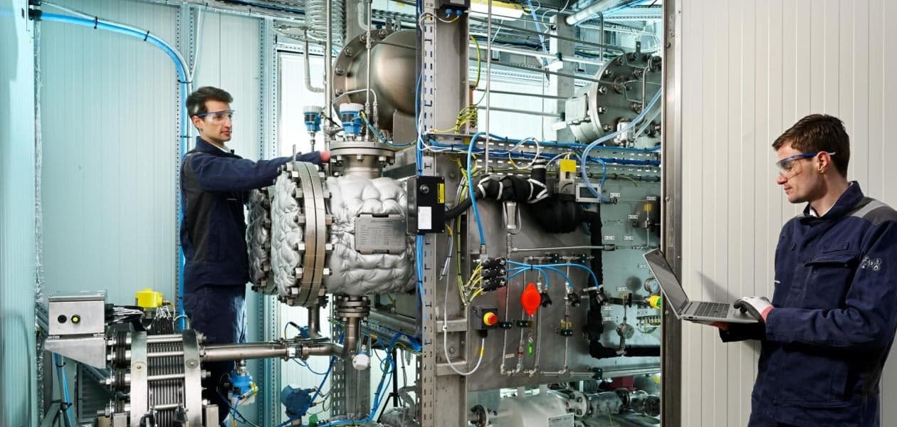 Battolyser Systems and VDL Hydrogen Systems continue together as Alquion